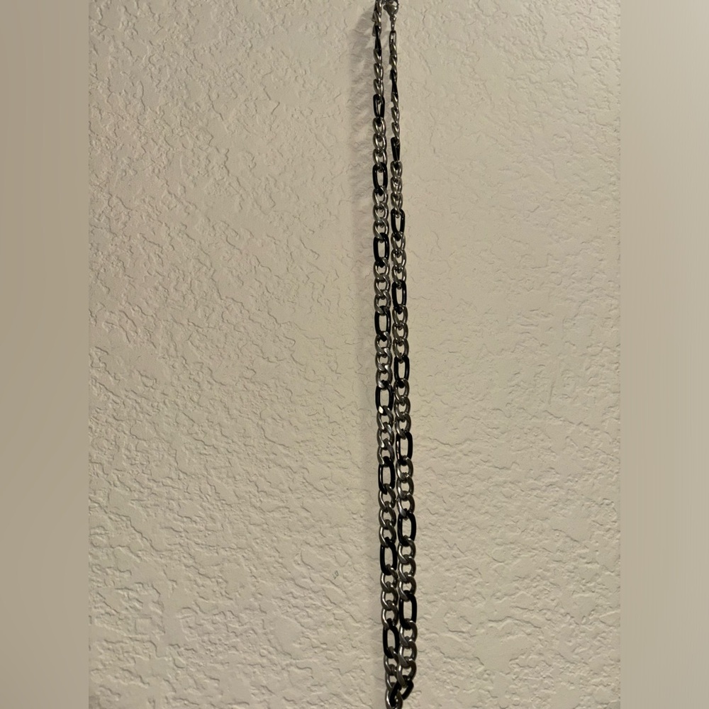 Black and Silver Chain